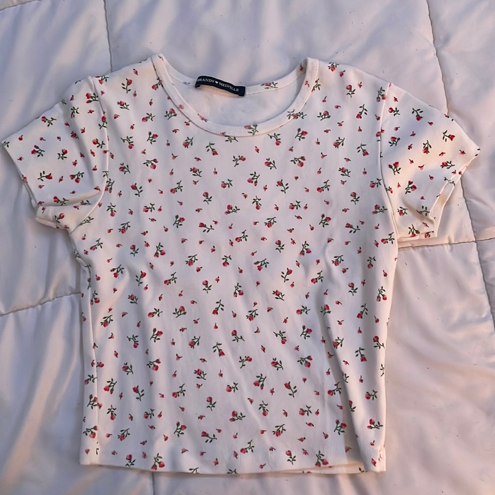 crop t-shirt